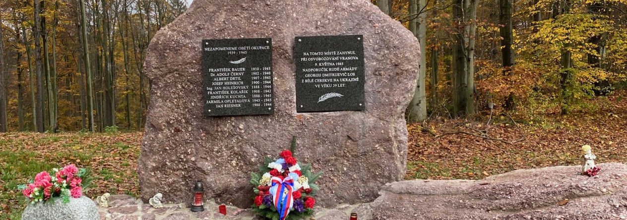 Pomníky v obci Vranov u Brna