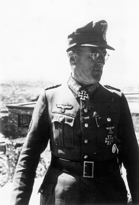 Ferdinand Schörner velitel skupiny armád Střed