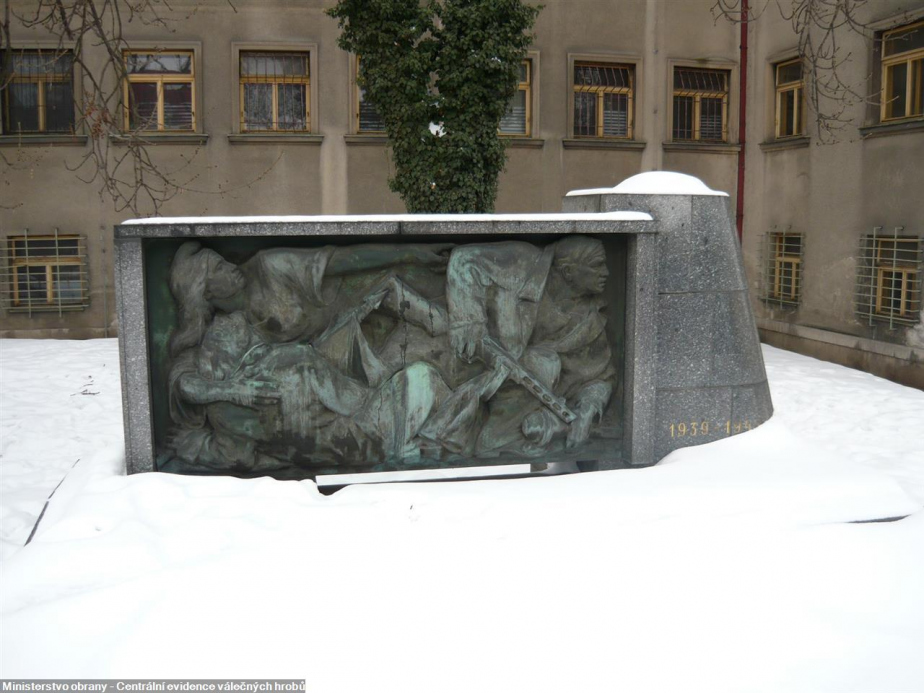 Ústřední památník obětem nacismu z let 1939-1945 v Kolíně.