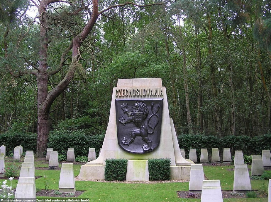 Československý vojenský hřbitov v Brookwoodu. 