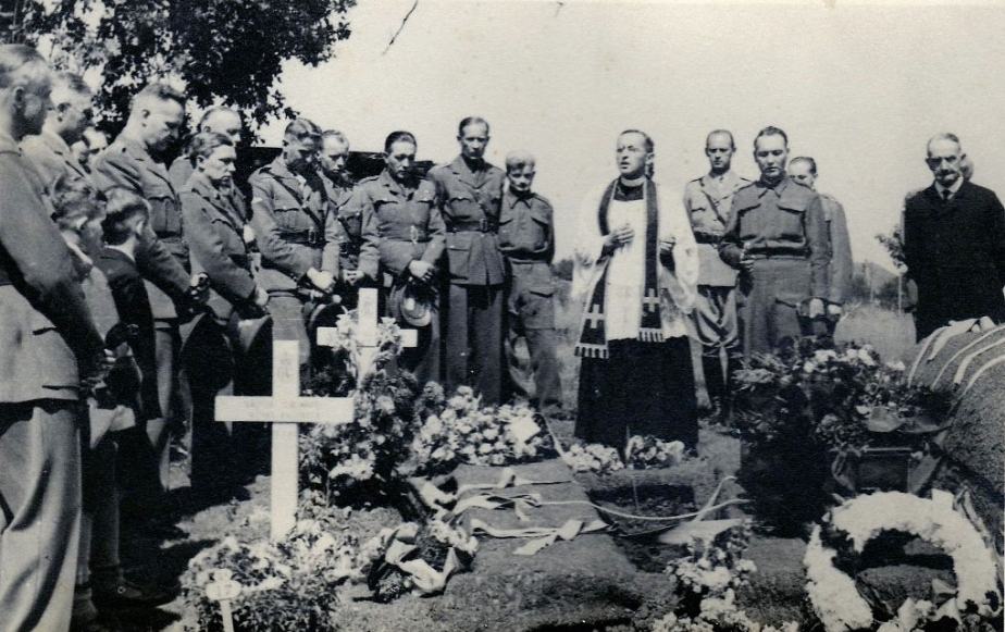Pohřeb Josefa Strankmüllera v Pinneru.