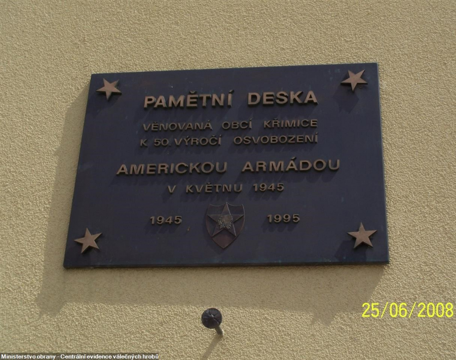 Pamětní deska věnovaná plzeňskou částí Křimice k 50. výročí osvobození americkou armádou v květnu 1945. 
