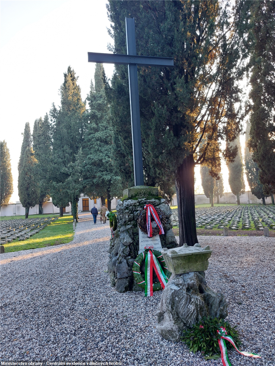 Italský válečný hřbitov v Palmanova.