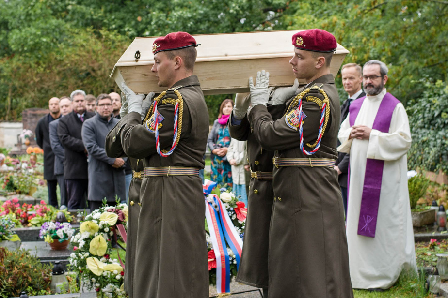 Za svou odvahu a statečnost byl Vladislav Soukup posmrtně povýšen do hodnosti nadporučíka pěchoty v záloze. 