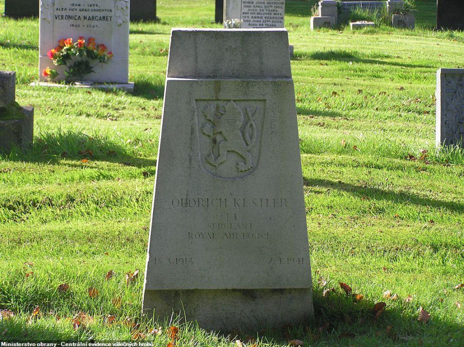 Hrob Oldřicha Kestlera se nachází na hřbitově Market Drayton Cemetery ve Velké Británii (oddělení A.F., hrob č. 103). 