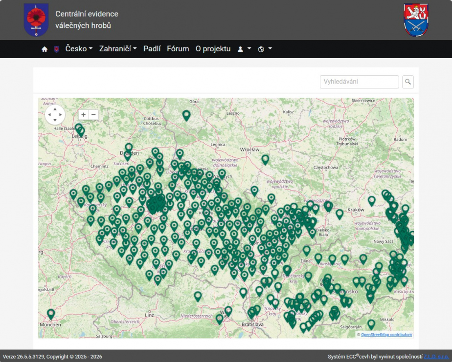 Úvodní stránka s přehlednou mapou a základním polem vyhledávání.