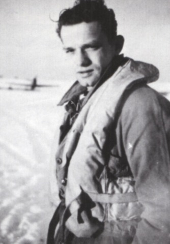 Čet. Ladislav Uher (*3. 8. 1914 – † 30. 6. 1941) byl in memoriam povýšen do hodnosti plukovníka. 