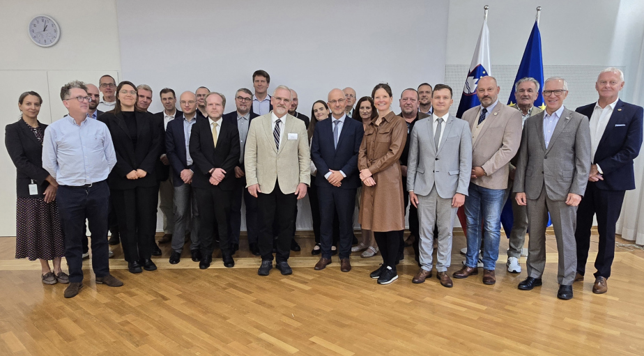 Společná fotografie členů European War Heritage Group. 