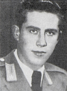 rtm. Mudroň Julius (*13. 7. 1920, Liptovský Hrádok – †27. 4. 1945, Balice)