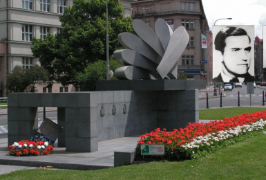 85. výročí tragické smrti letců Oldřicha Fialy a Františka Doležala