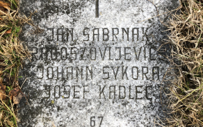 Náhrobní deska mužstva
