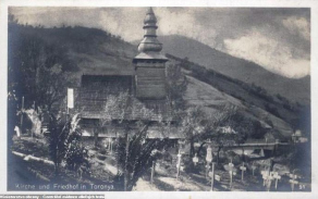 Dobový snímek vojenského hřbitova u kostela v Toruni